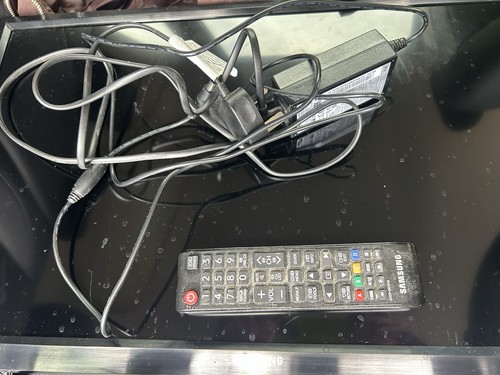 Samsung 24in - , tv