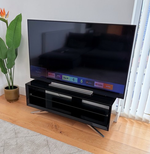 Toshiba smart with 2 - smart, tv