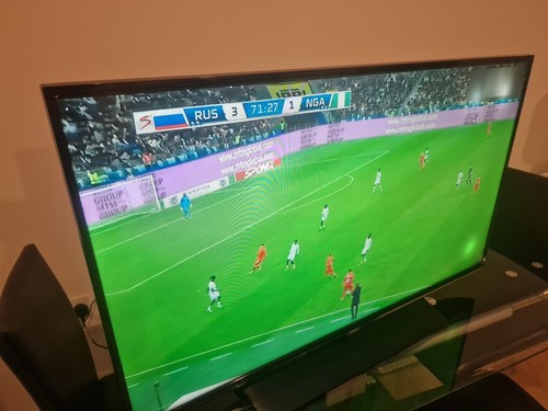 Samsung smart 40 inches - tv.,