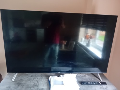Tcl flat screen television - flat,